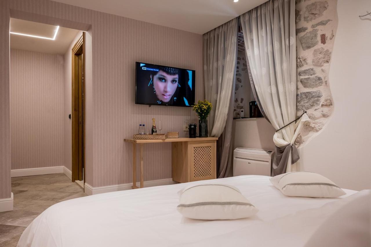 Apartments Hun Kotor Ngoại thất bức ảnh