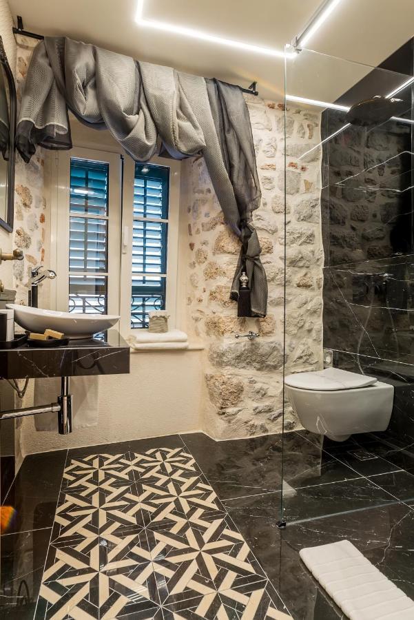 Apartments Hun Kotor Ngoại thất bức ảnh
