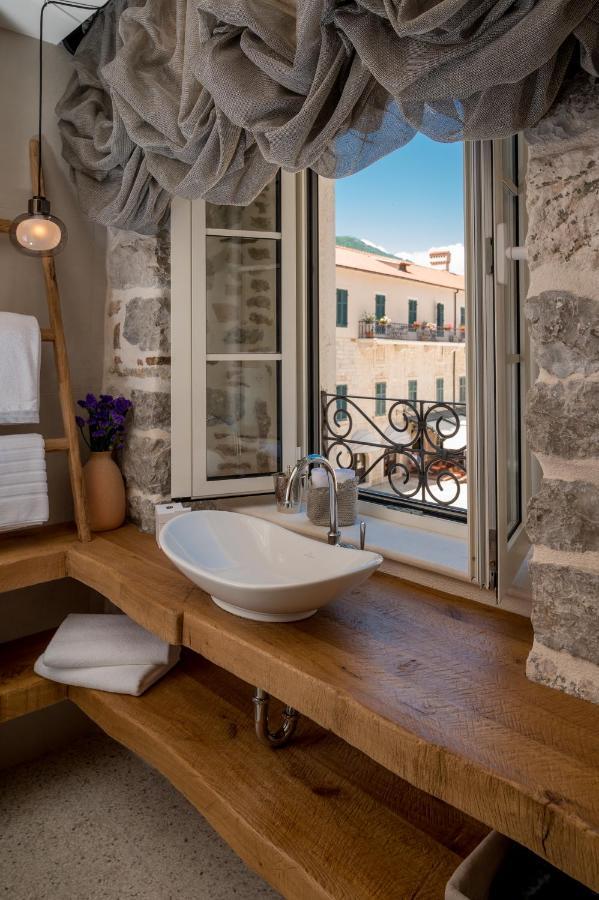 Apartments Hun Kotor Ngoại thất bức ảnh