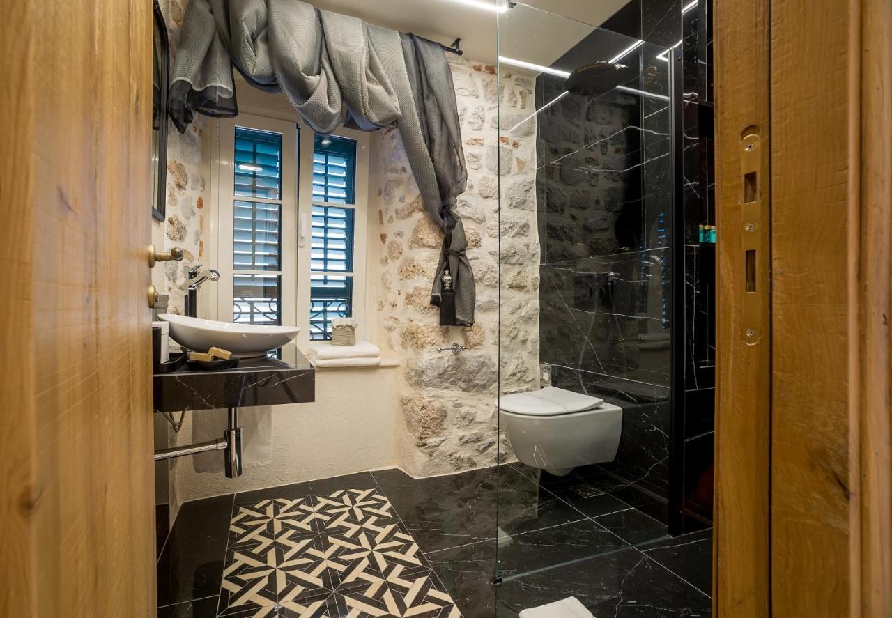 Apartments Hun Kotor Ngoại thất bức ảnh